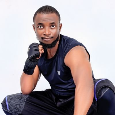 Savvy | human Anatomist |martial artist |stunt Actor| #socialmedia community manager for brands/Nigeria