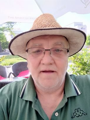 manojlovic_adam's profile picture. 