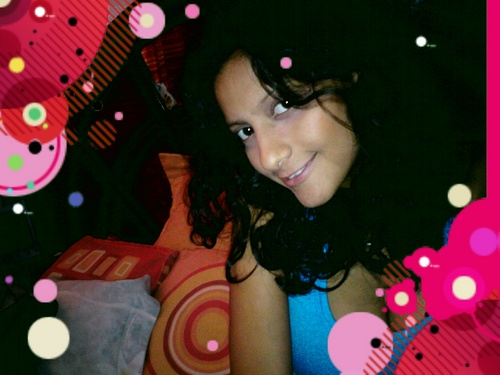 rangelook's profile picture. me encanta el reven pero mi familia esta primeroo, tengo un amor imposible juju pero sigo kon la esperanzaa :)