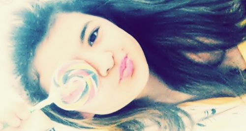 sonhos se constroi dentro de você , e meu sonho foi gerado no ♥ de DEUS  ! meu talento é cantar canções ao nome dele ! cristã e perfeita aos OLHOS DO PAAAI s2