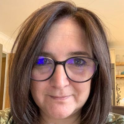 paulacarter33's profile picture. 