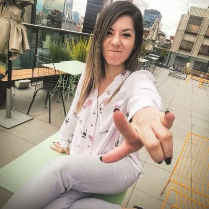 YuriHighvoltage's profile picture. Comunicóloga Social. Siempre apasionada...