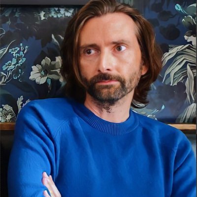 Fan account posting 12 David Tennant pictures every day.  His characters now have their own Daily Dozen so you can have fun guessing who they are 🤔