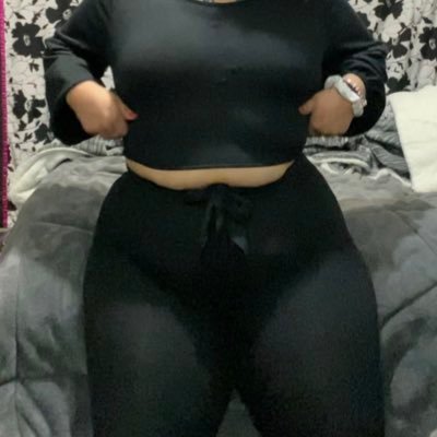 A bbw just trying to make extra money to pay the bills 🥺😘