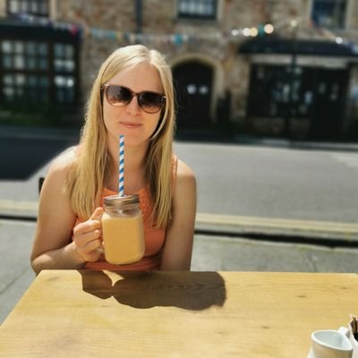 Primary Care Network Pharmacist. Independent prescriber. Probably tweeting about pharmacy or running 🏃🏼♀️ Cornwall 🏡
