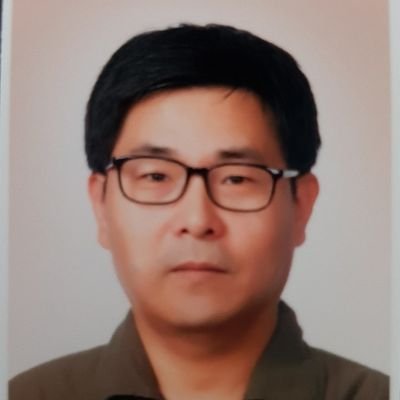 FxL6I1wVXFUWtnd's profile picture. 저는 예수님의 십자가에 피로써 값없이 구원함을받아서 하나님의 자녀가된 김형
태입니다. 저는 지금 교육 전도사로써 하나 님의 말씀을 전하는 전도자가 되는것이 저의 작은 소망입니다.