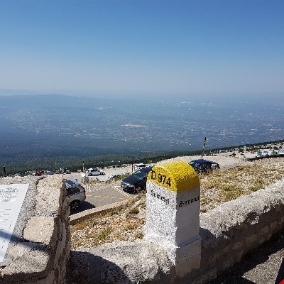 Cycliste depuis le plus jeune age. Velotaffeur depuis 2019.