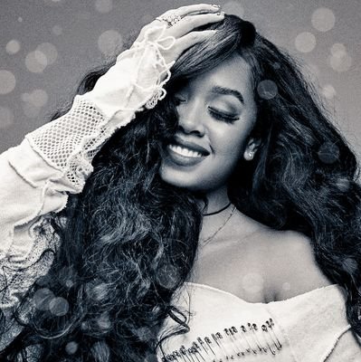 The biggest and best source of charts by singer, songwriter, producer and 5x Grammy and Oscar winner artist, H.E.R. | Fan Account