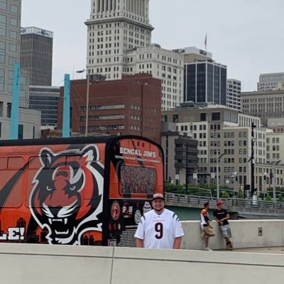 Former TMU football player,TMU Graduate, lover of Cincinnati sports. Bengals season ticket holder!!! Heavy Metal/ hard rock fan.