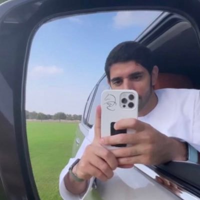 دائما العمل الجاد من أجل غد أفضل Every picture has a story and every story has a moment that I’d love share with you Thanks and enjoy 🇦🇪 ❤️🔥🌹