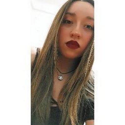 Alejandraegc's profile picture. 🜂 🜃 🜁 🜄