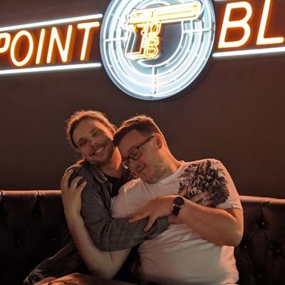 eggagey's profile picture. Egg.