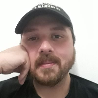 Just starting to stream and make content. Looking to get consistent and develop myself