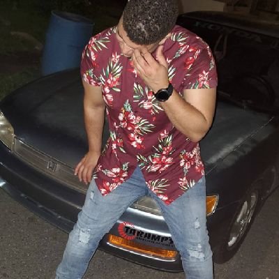 Me Encanta Bailar🔥
23 años ☕🐵
5'7 😴 Si Soy Chiquito
Grinding All Day😈