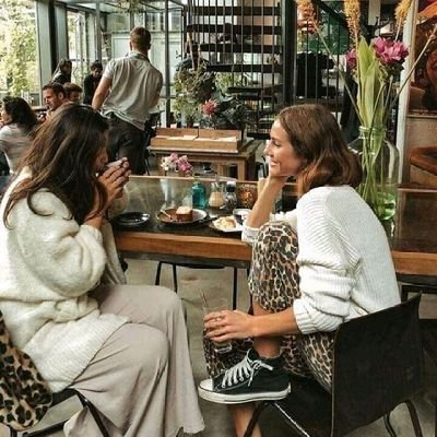 khitamh4's profile picture. ‏‏لذة الحياة بالتجربة
فقط دعها تمر