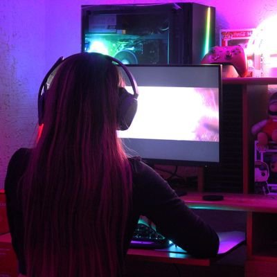 | MX |
|Abril Ag|
| XB ONE🎮 |  GT: ImBlueIV  |