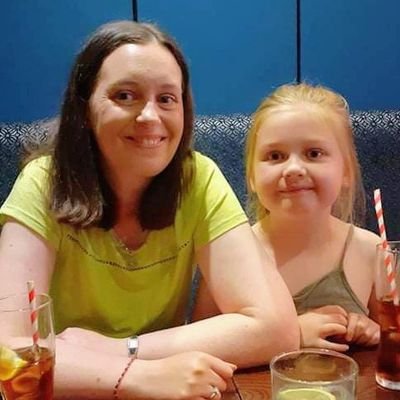 I'm Angela, 34 from Scotland. Massive Boyzone & Take That Fan. I love my holidays to Dublin & Spain