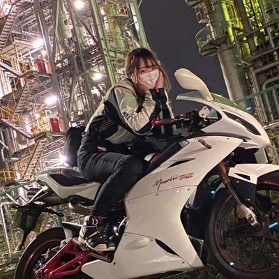 初心者ライダーわたとジンのカップルYouTuber🏍🏍 Megelli 250rとWR250Xと、ときどきNMAX。 バイク好きでも、そうでなくても、楽しめる動画を発信していきます★毎週金曜日投稿🥳 (今はお休み中)コンタクトはこちらから→wataame.alpaca@gmail.com