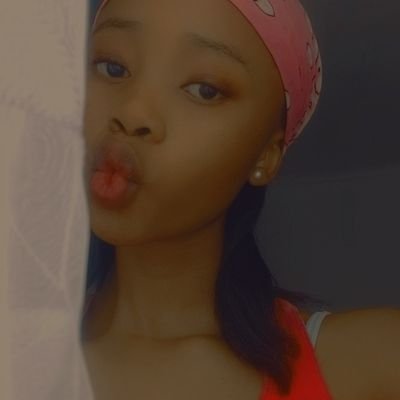 New here🙃
😛💗honestly just tryna live life to the fullest
#followforfollow
insta: @its.naiko