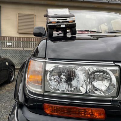 HDJ81V1314180's profile picture. GRBインプレッサ。24歳になりました 無言フォロー失礼致します。ギターベースドラムたしなむ程度にやります ギターはX系多めに弾きます ランクルとタウンビーは降りました。