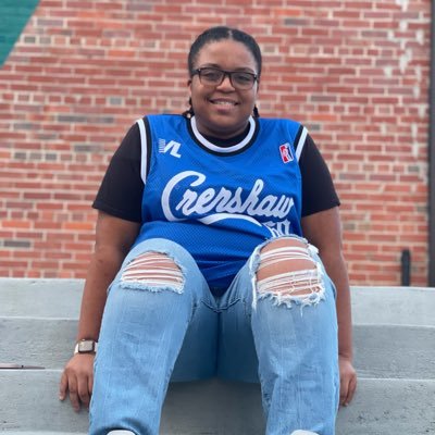 Delaware State University ’24❤️💙 •🏀Sports Management🏈•