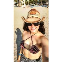 Guadalupe with an E (@lupicharms) 's Twitter Profile