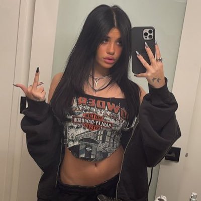 dcvilness's profile picture. i hope ur miserable