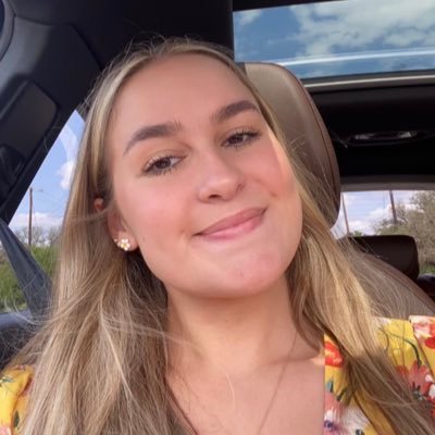hannahsprute's profile picture. utsa alum