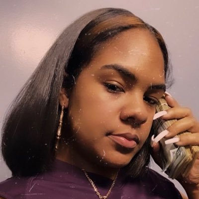 IG: realpretty.e💋 mommy of 2🤞🏽hood barbie 💅🏽. longlivemystepdad 👼🏽 ChicoChill💔