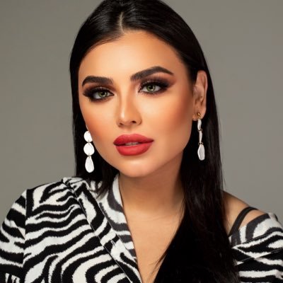 Tv presenter @mehwarTvchannel #مذيعة Miss Egypt global 2019 , Miss popularity global 2019 ,Miss Egypt Multimedia 2018 , Blogger & Ex Flight attendant