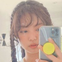 🐣 𝓙𝓮𝓷𝓷𝓲𝓮 𝓚𝓲𝓶 🐣(@Jennie_VNamJin) 's Twitter Profile Photo