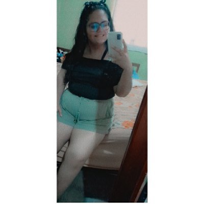 nafer23's profile picture. 24