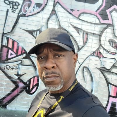 MrVeLx10's profile picture. Not a Mama's Boy but I'm my Mama's boy.
I don't love to workout, just the results from it.