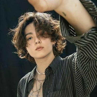 helenvalery5's profile picture. 