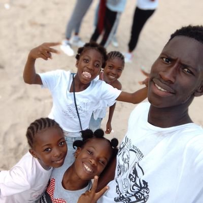 MusaDumbuya17's profile picture. Creating a life, I love💗. It doesn't mean I'm lonely, when I'm alone.