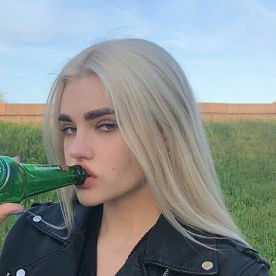 ─ ❝ é por isso que caso com você hoje. Porque depois de mim, está você. Para sempre, Bale. ❞ ─ ela/dela/a