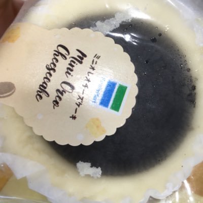 AyshaNaraysha's profile picture. fighting 🤲🏻