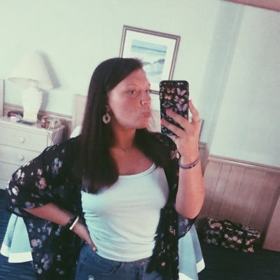 Georganna44's profile picture. 🦋