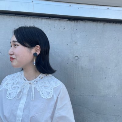 oyayano's profile picture. " なんでもできる自分 "になりたく日々、成長中🌿  .  都内在住、25歳の徒然草。 Instagram運用(インフルエンサー/デジタル販促 etc..)／イベント集客・運営／管理栄養士取得