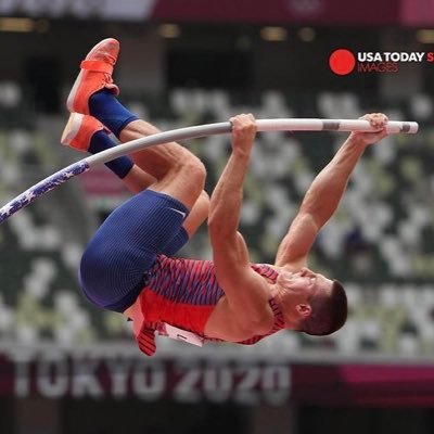 Tokyo 2021 Olympian // Pole Vault 5.90 // Assistant Coach @bw_tf_xc // Advisor to https://t.co/1nTmzFvaij