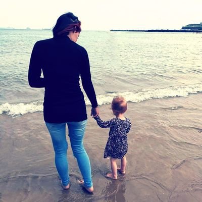 xo_KellyLJ's profile picture. TFBG 25112018 💙				Laila&Olivia ❤️		Elise&Ryley 💛
