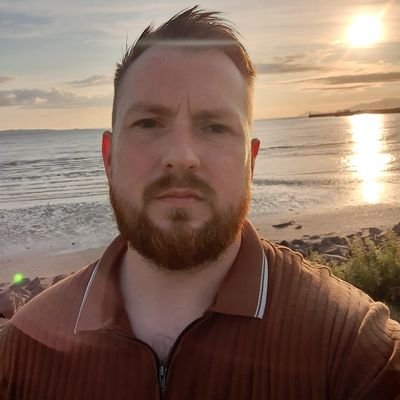 stupac_shakur's profile picture. United we bargain, Divided we beg.