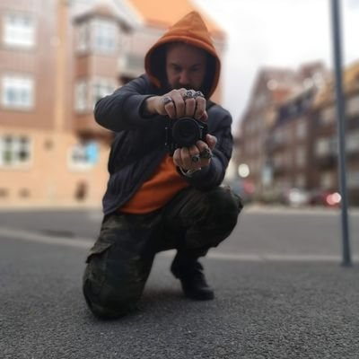 Photographer | Content Creator | Entrepreneur
#photography #streetphotographer #contentmarketing #streetphoto #entrepreneur #canon
