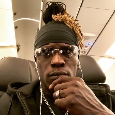 I RP Ronnie killings aka R Truth currently on Monday night raw 52 time 24/7 champion single Rp Parody