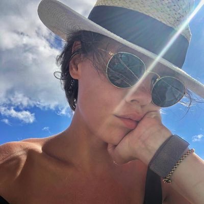 marriaa__crypto's profile picture. cryptocurrency investor 📊📊