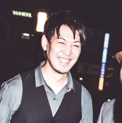学園祭学園パーカッションです。打楽器とコーラスとキリンの担当です。稀にアコギ弾いたり、鍵盤ハーモニカ吹いたり。
紅茶大好き。スト6ではJP使い。
学園祭学園YouTubeサブチャンネルにてゲーム配信中。