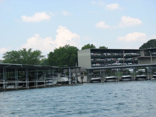 FoxRoadMarina's profile picture. 