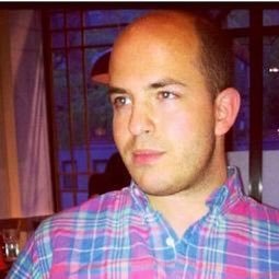 Brian Stelter Profile