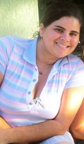 eu soo uma pessoa muito feliz gosto de fazer amizade