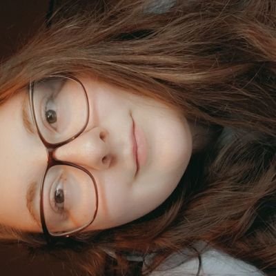Physics Major. Gamer. Clueless as to what else to put here.
